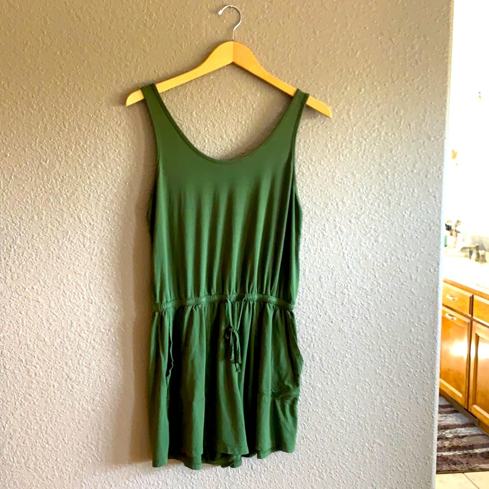 Set of 2 Reoria Rompers